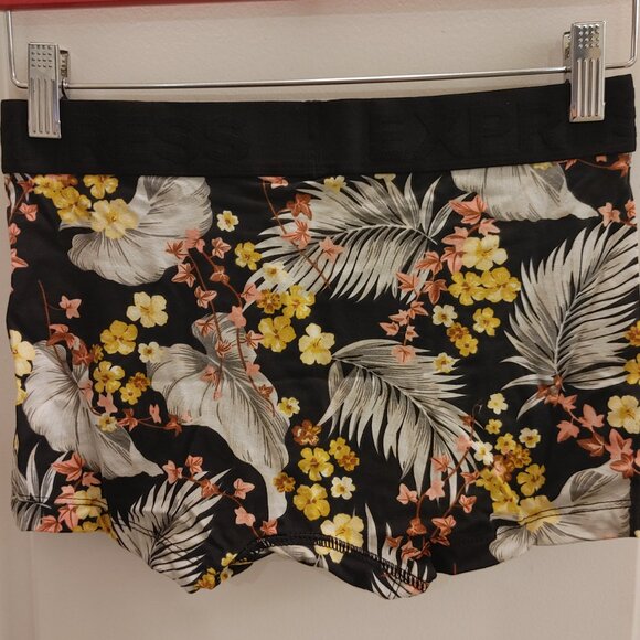 EXPRESS 3 Pack Comfort Cotton Trunks (Coral, Floral, Black) - Size Small - Picture 7 of 12